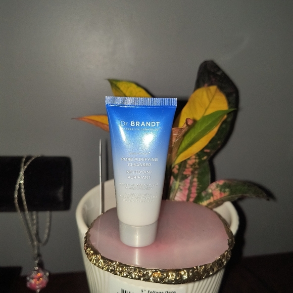 Dr. Brandt Pores No More Pore Purifying Cleanser-Helps Minimize Pores! - Picture 2 of 4